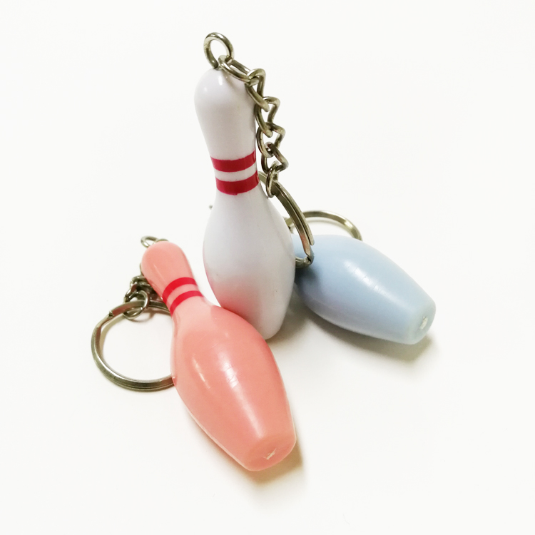 customized clear plastic Bowling pin keychain