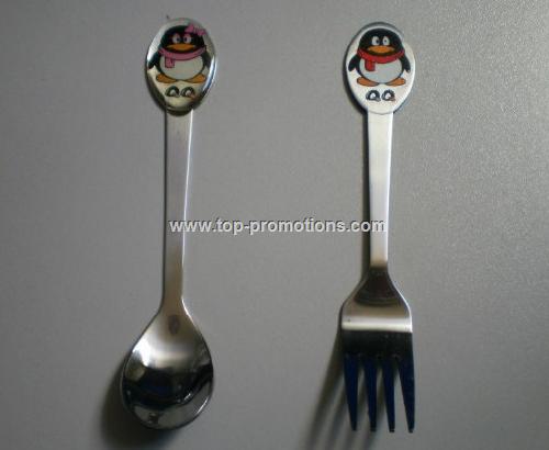 Doming spoon forks