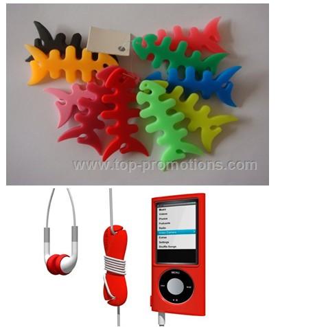 Promotional silicone dog bone cable winder