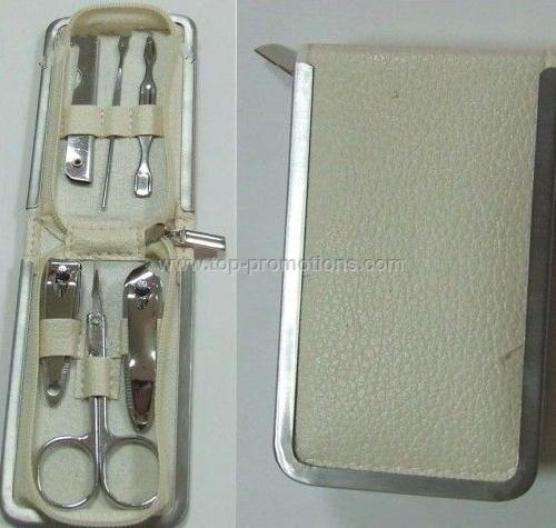 manicure set