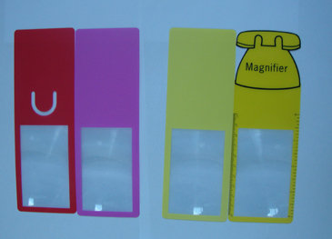 Bookmark Magnifier with Rule