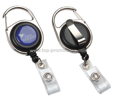 Retractable badge holder