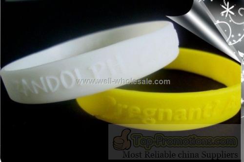 2013 Fashion Promotional silicone bracelets
