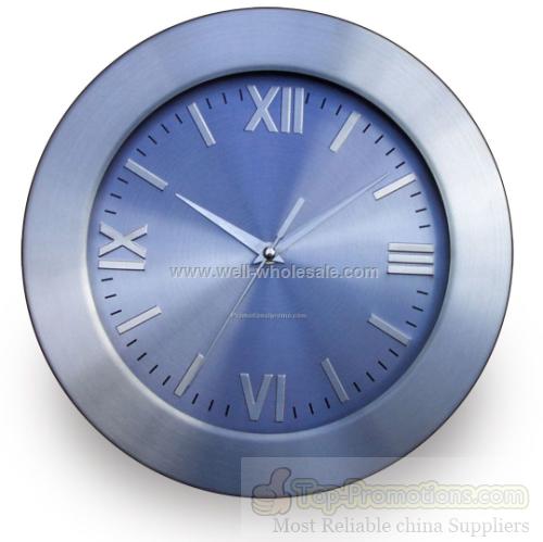 12" Round Metal Clock