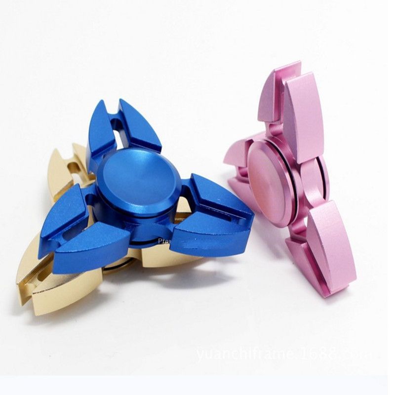 2017 New Style Aluminum Tri-fidget Spinner Crab shaped America toy for stress relief