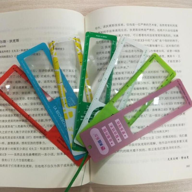 Bookmark magnifier/ruler Maginifer